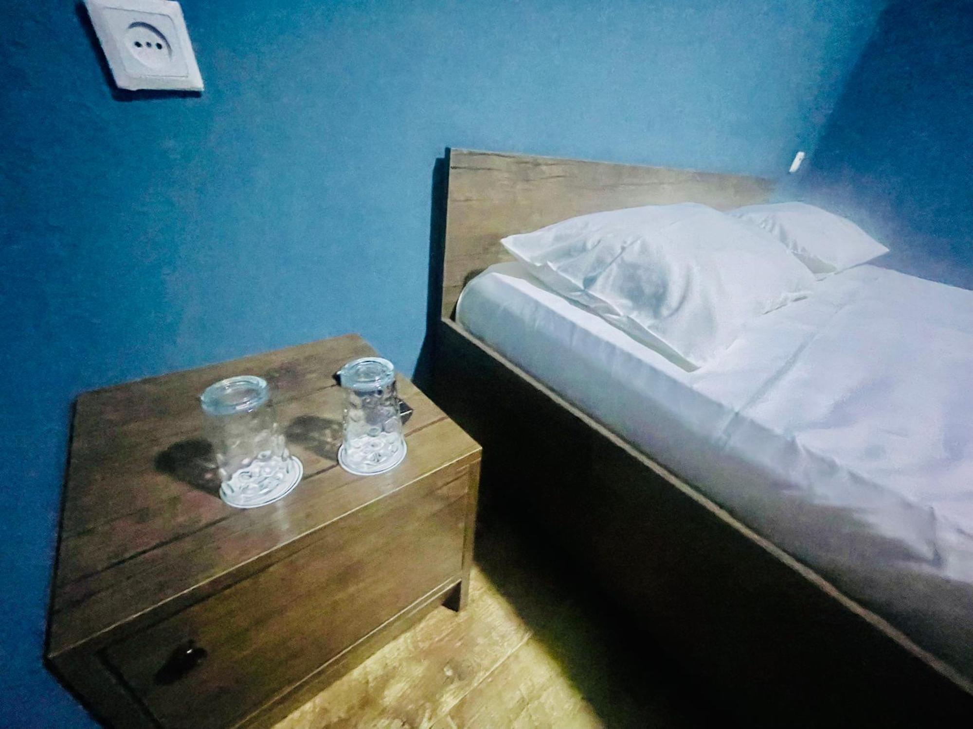 Hotel Klarastan Bon Voyage Tbilisi Exteriör bild