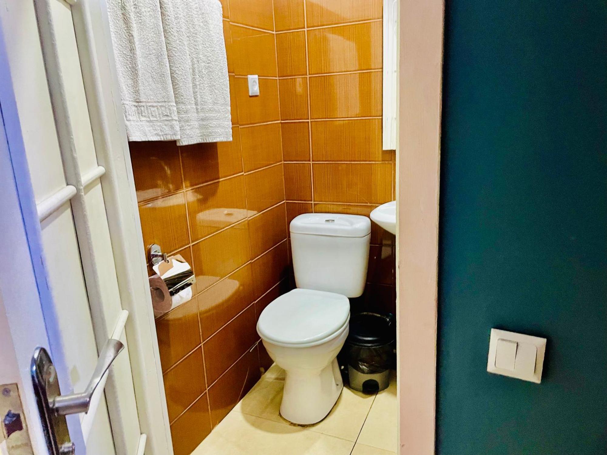 Hotel Klarastan Bon Voyage Tbilisi Exteriör bild