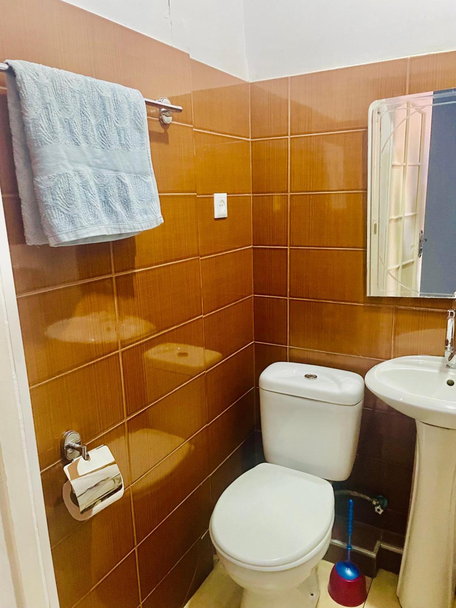 Hotel Klarastan Bon Voyage Tbilisi Exteriör bild
