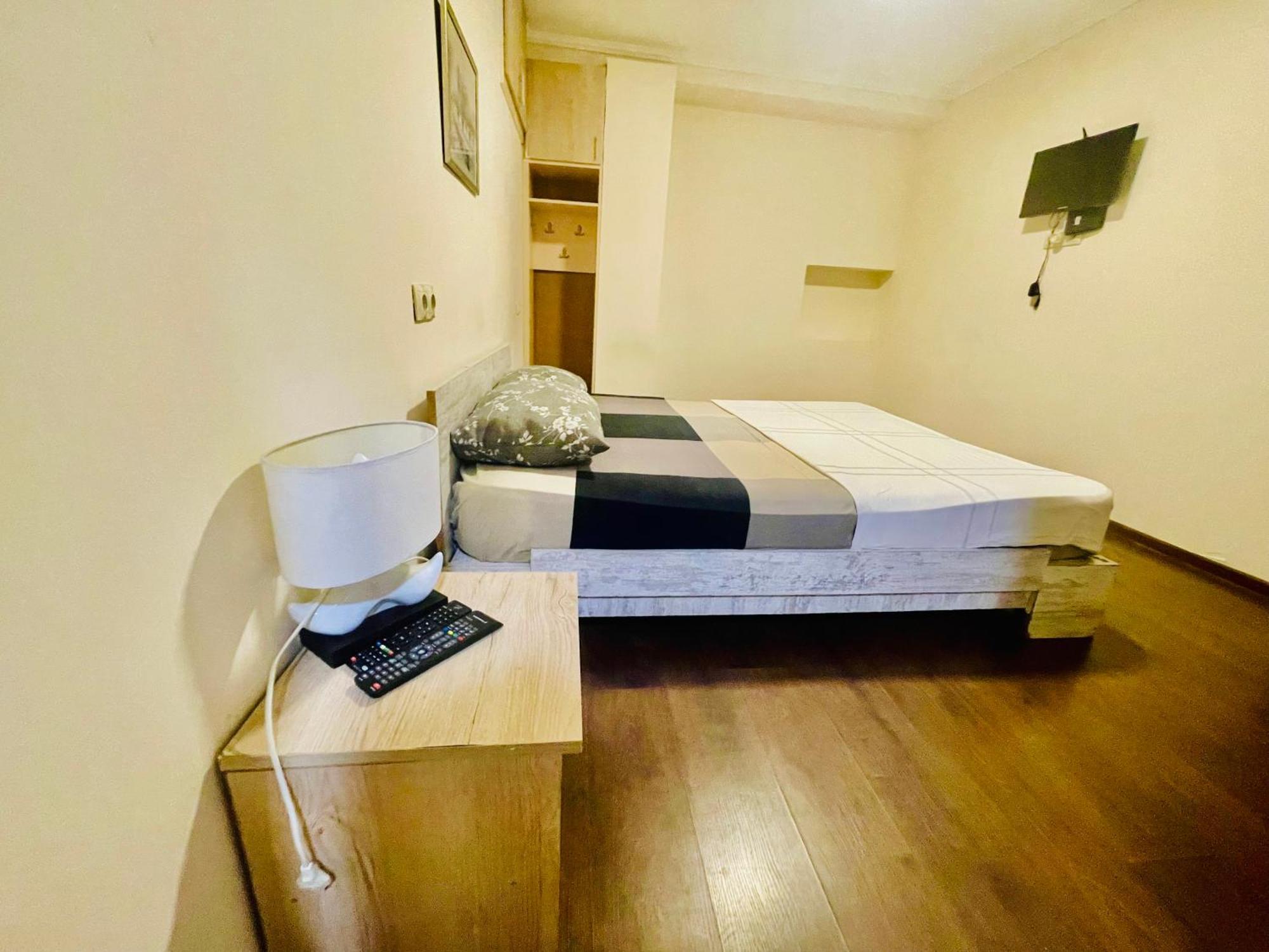 Hotel Klarastan Bon Voyage Tbilisi Exteriör bild