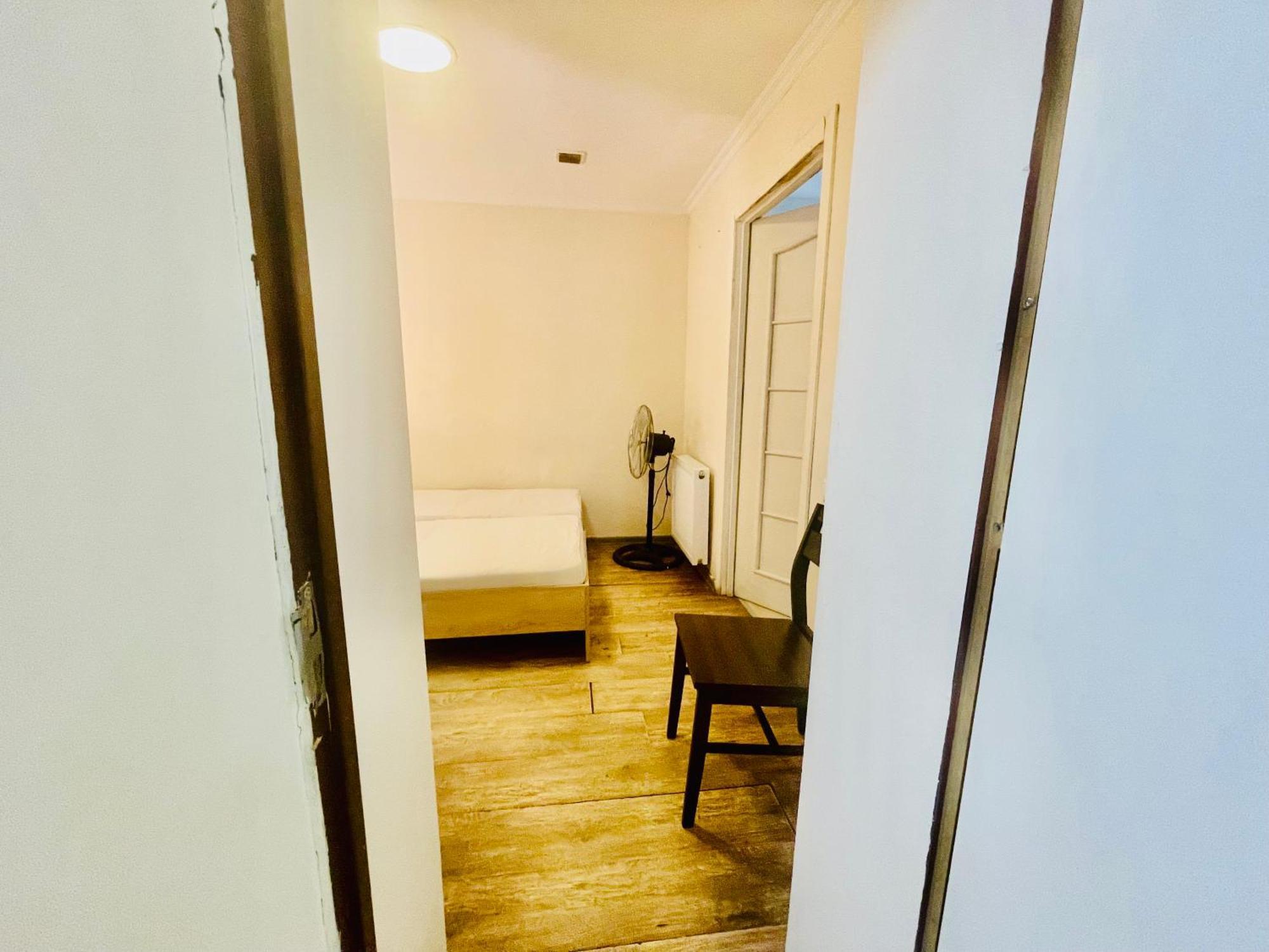 Hotel Klarastan Bon Voyage Tbilisi Exteriör bild